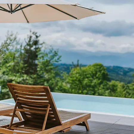 Hundert Am Eichberg, Suedsteiermark بيت للعطل *