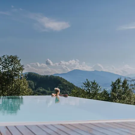 Vakantiehuis Hundert Am Eichberg, Suedsteiermark