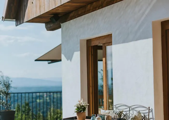 Hundert Am Eichberg, Suedsteiermark Sankt Johann im Saggautal